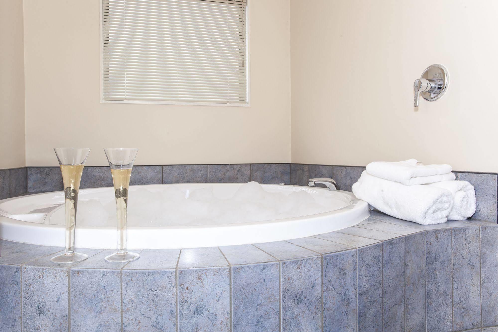 Te Mata Lodge Havelock North Ngoại thất bức ảnh